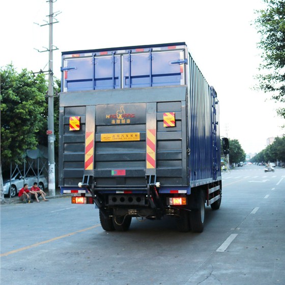 汽車尾板，貨車尾板